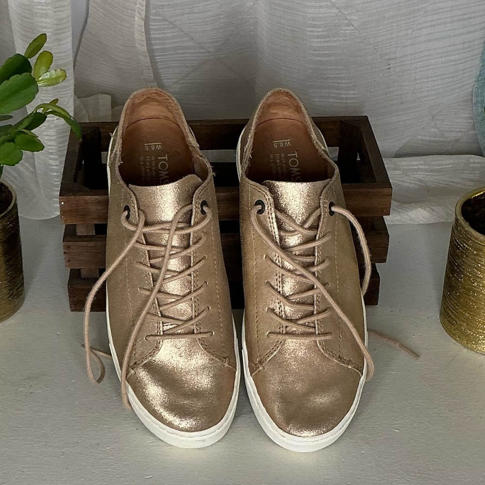 Toms Women's Metallic Gold Sneakers